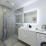 New Bastion Life W- Free Garage Prkg & Self Check-in I Cohost *