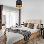 New Bastion Life W- Free Garage Prkg & Self Check-in I Cohost דירה