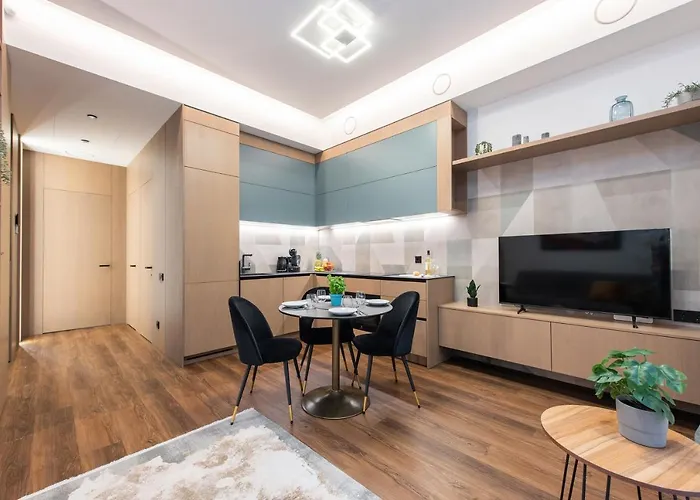 New Bastion Life Apartments W- Free Garage Prkg & Self Check-In I Cohost Vilnius