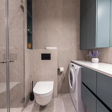 Cohost I New Basteja Life W-garage Prkg & Self Check-in *